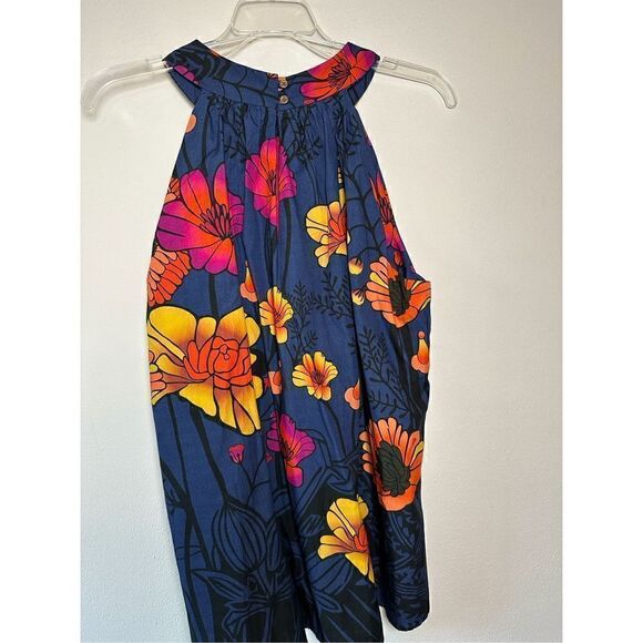 Roopa Pemmaraju floral halter top size XL   #3-0096 - Picture 2 of 6